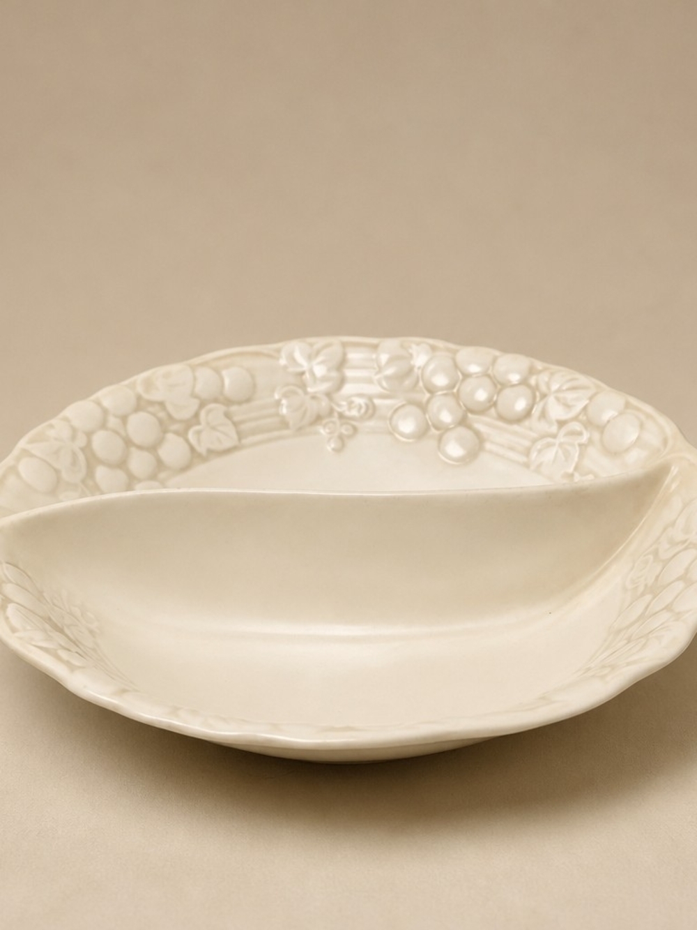 Vintage Metlox Poppytrail divided serving bowl with a grape motif